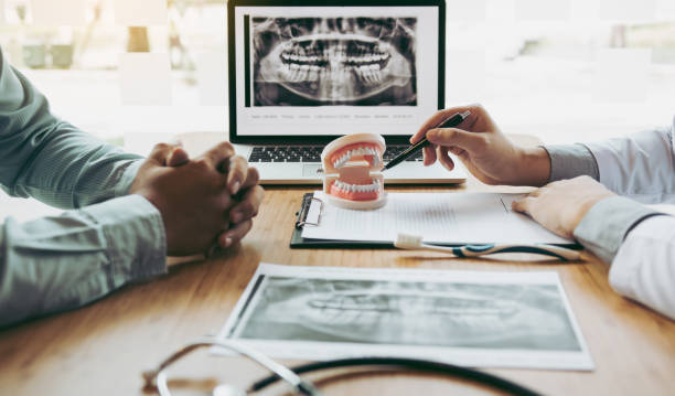 Best Emergency Tooth Extraction in Johnsburg, IL