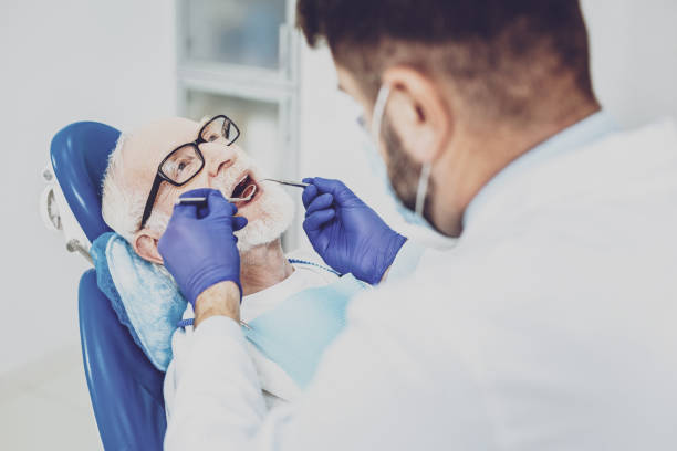 Best Weekend Emergency Dentist in Johnsburg, IL